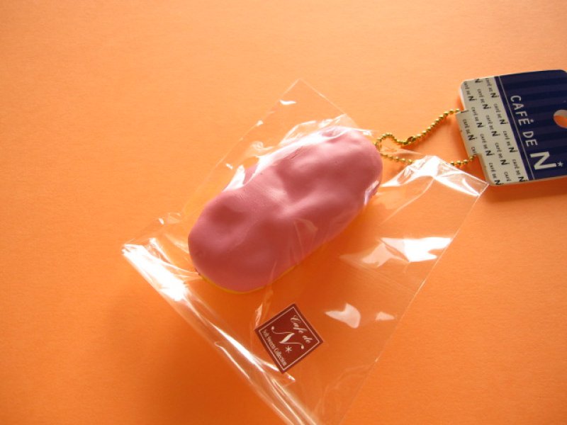 Photo1: Cafe de N Squishy Keychain Charm Nic *Eclair Strawberry Chocolate (CDN05-2) (1)