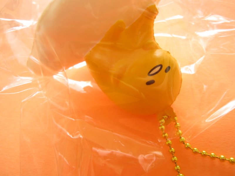 Photo2: Kawaii Cute Gudetama Squishy Keychain Charm Sanrio Japan Exclusive *こっくり (GD02-1)
