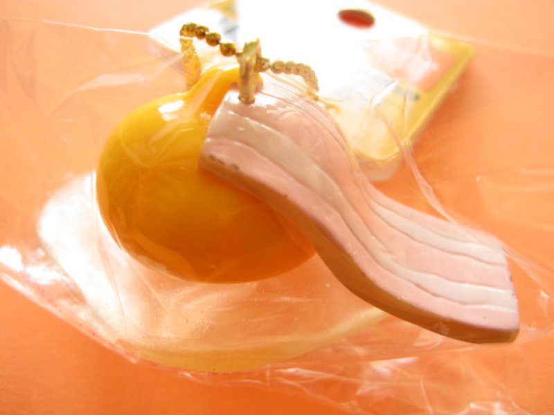 Photo3: Kawaii Cute Gudetama Keychain Charm Sanrio Japan Exclusive *厚切りベーコン Slab of bacon (GD01-3)