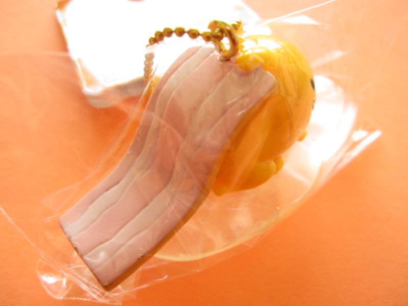 Photo2: Kawaii Cute Gudetama Keychain Charm Sanrio Japan Exclusive *厚切りベーコン Slab of bacon (GD01-3)