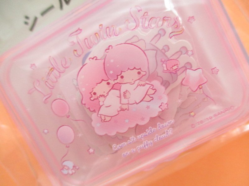 Photo1: Kawaii Cute Sticker Flakes Pack in the Plastic Case Sanrio Original *Little Twin Stars (03755-9)