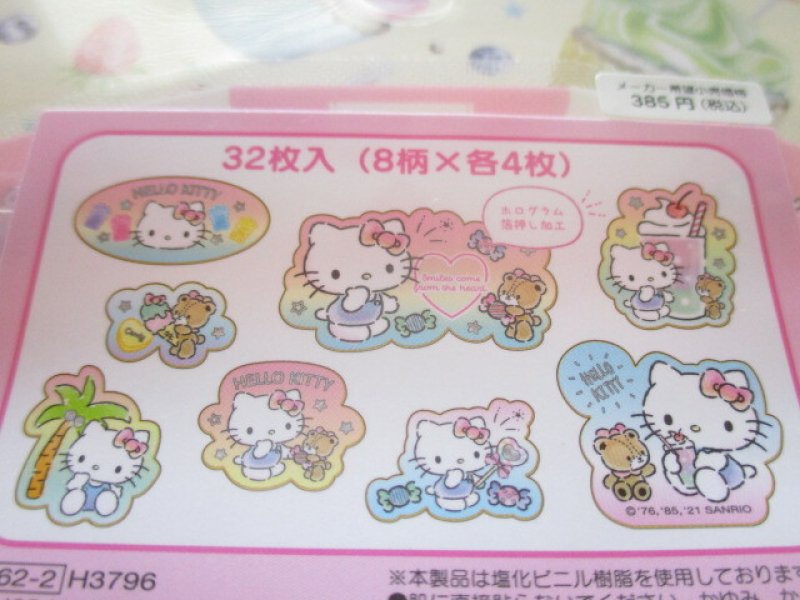 Photo2: Kawaii Cute T-shirt Summer Sticker Flakes Sack Sanrio Original *Hello Kitty (60762-2)