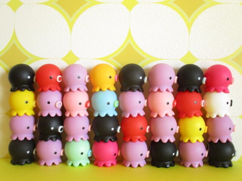 Photo2: 32 pcs Takochu Plastic Mini Figure Toy Set 
