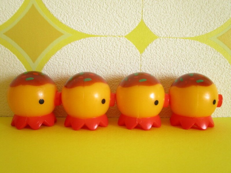 Photo2: 4 pcs Takoyaki Takochu Plastic Mini Figure Toy Set Rare