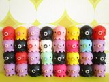 Photo: 32 pcs Takochu Plastic Mini Figure Toy Set 