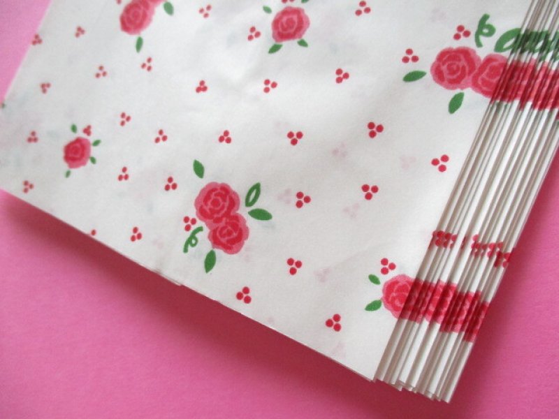 Photo1: 20 pcs Flat Paper Bags Set *Rose flower Medium size