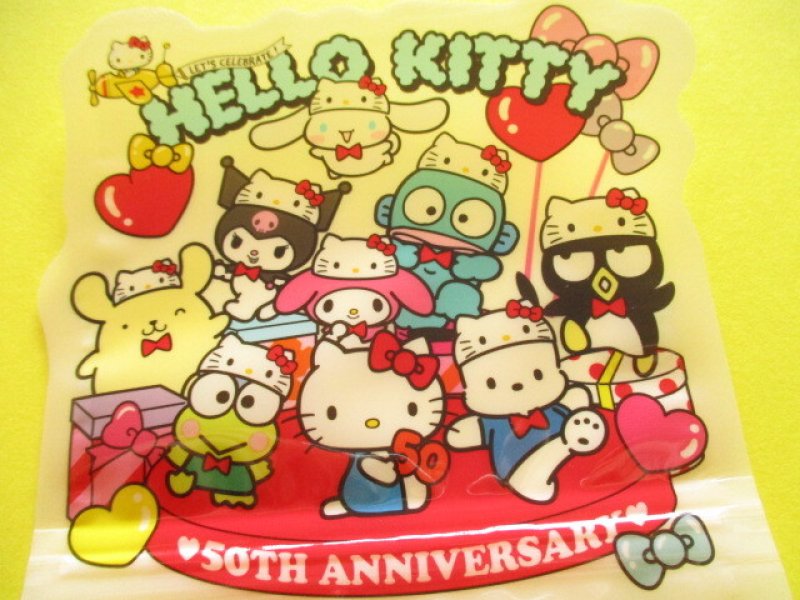 Photo2: 3 pcs Kawaii Cute Sanrio Characters Die-Cut Zipper Bags Set *Hello Kitty 50th Anniversary (38498)