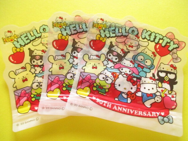 Photo1: 3 pcs Kawaii Cute Sanrio Characters Die-Cut Zipper Bags Set *Hello Kitty 50th Anniversary (38498)