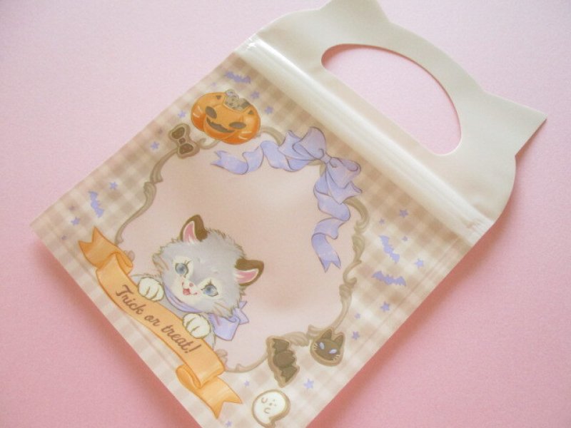 Photo2: 3 pcs Kawaii Cute Die Cut Handy Zipper Bags Set amifa *Vintage Halloween (121704)