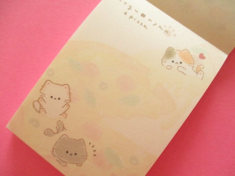 Photo1: Kawaii Cute Mini Memo Pad Mogu♡nyan Kamio Japan *Pizza (222043)