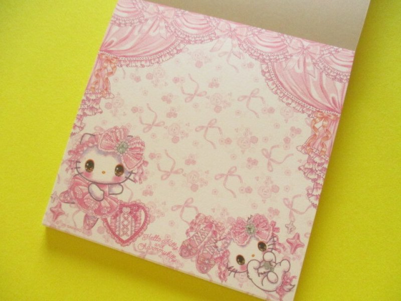Photo2: Kawaii Cute Medium Memo Pad Sanrio Characters × 飴ノ森ふみか Amenomori Fumika Clothes Pin *Hello Kitty (MM-84173)