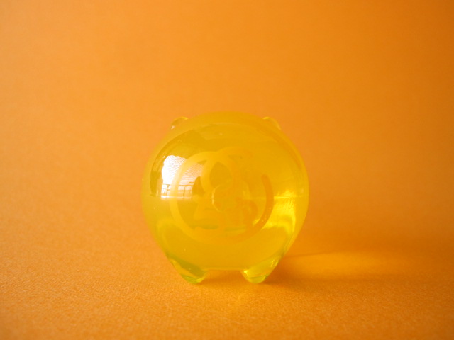 Photo: Cute Butachu Mini Piggy Acrylic Mascot Toy *Yellow
