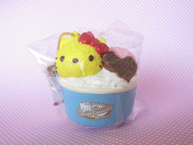 Photo1: Kawaii Cute Hello Kitty Lovely Sweets Squishy Keychain Charm Sanrio *Ice Cream Cup Lemon
