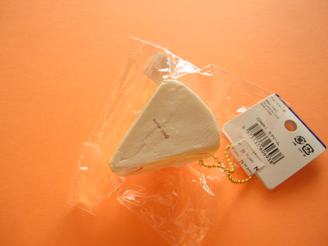 Photo: Cafe de N Squishy Keychain Charm Nic *Strawberry Sponge Cake Double Cream (CDN09-1)