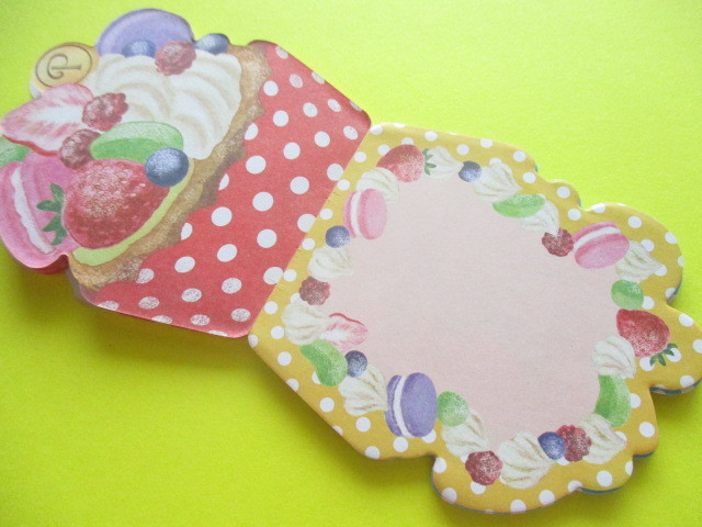 Photo: Kawaii Cute Sweets Mini Memo Pad amifa *Flower Cupcake (Dot)