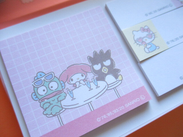 Photo: Kawaii Cute Mini Sticky Notes  with Plastic Case Sanrio *Sanrio Characters (S2825325)