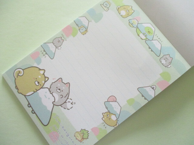 Photo: Kawaii Cute Large Memo Pad Sumikkogurashi San-x *Playing with a puppy (MH08201)