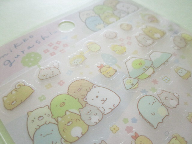 Photo: Kawaii Cute Stickers Sheet Sumikkogurashi San-x *Playing with a puppy (SE52602)