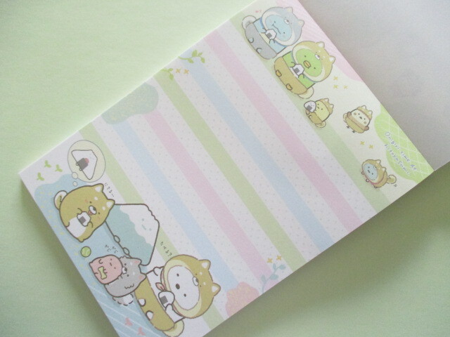 Photo: Kawaii Cute Large Memo Pad Sumikkogurashi San-x *Playing with a puppy (MH08202)