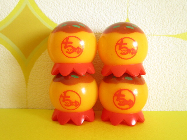 Photo: 4 pcs Takoyaki  Takochu Plastic Mini Figure Toy Set Rare