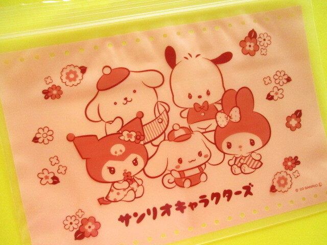 Photo: 8 pcs Kawaii Cute Sanrio Characters B6 size Zipper Bags Set *Retro (36663)