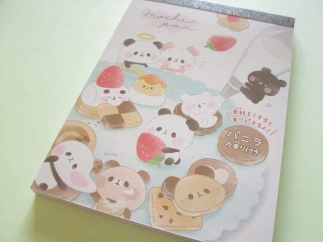 Photo1: Kawaii Cute Large Memo Pad Mochi Mochi Panda Kamio Japan *Sweets (219219)