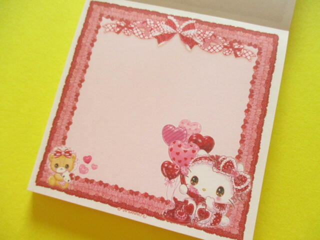 Photo: Kawaii Cute Medium Memo Pad Sanrio Characters × 飴ノ森ふみか Amenomori Fumika Clothes Pin *Hello Kitty (MM-84004) 