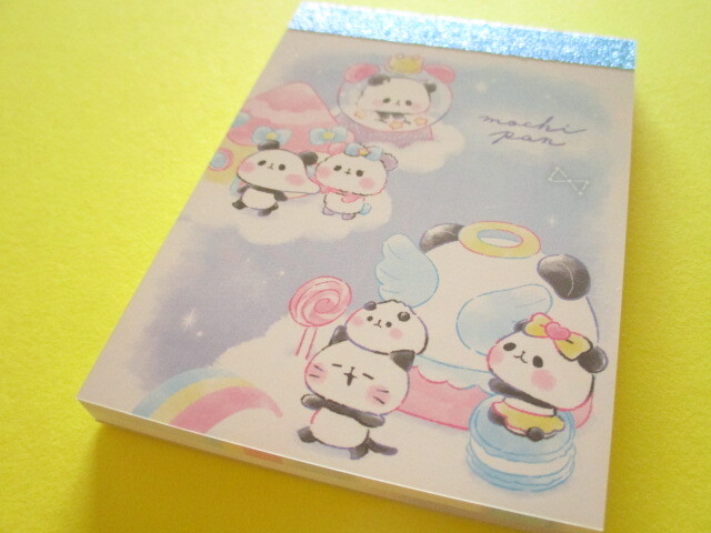 Photo1: Kawaii Cute Mini Memo Pad Mochi Mochi Panda Kamio Japan *Mochi Pan Town (228198)